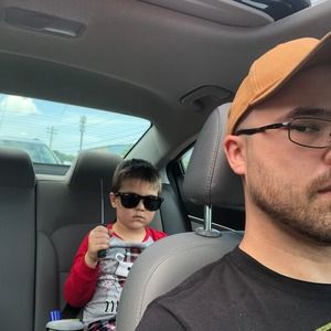 Meet your Posher, Kyle